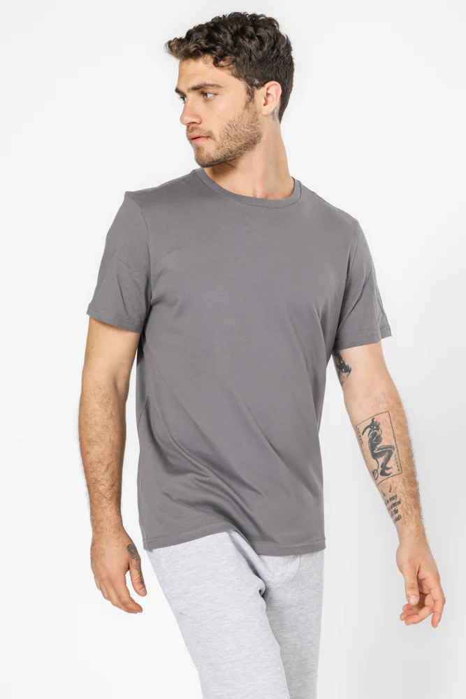 חולצה קצרה צווארון עגול בצבע אפור - Image 5