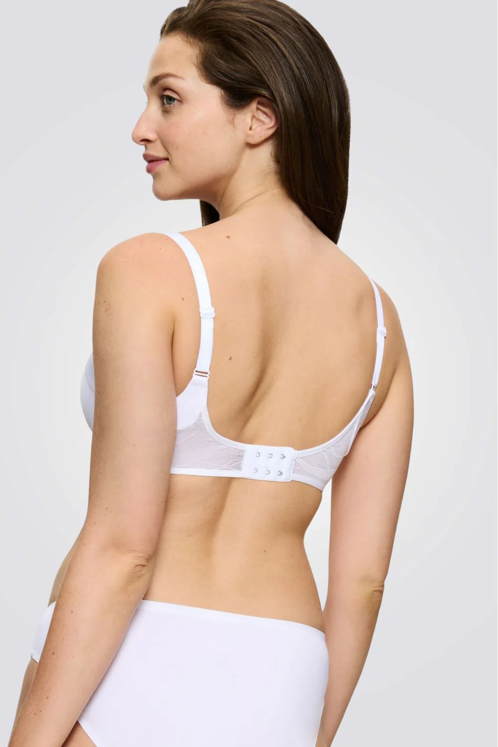 חזיי מרופדת Airy Sensation WP לבנה - Image 2
