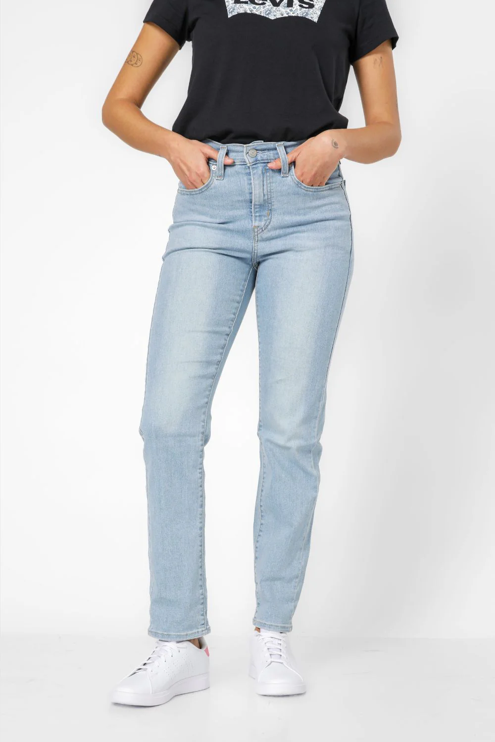 מכנסי ג'ינס 724 Slim Straight בצבע light indigo - Image 2