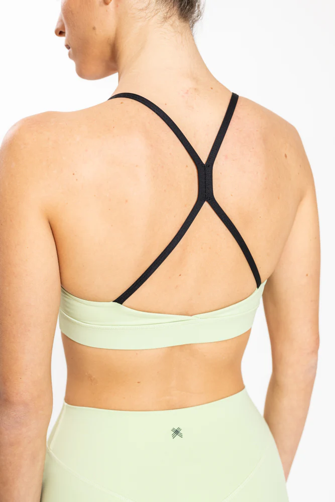 טופ אימון לנשים X Back Top בצבע ירוק בהיר - Image 6