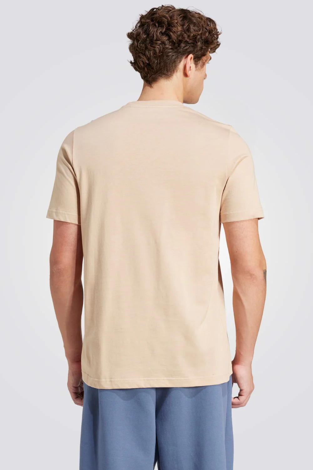 טישירט לגברים LANDSCAPE SPORTSWEAR GRAPHIC בצבע בז' - Image 2