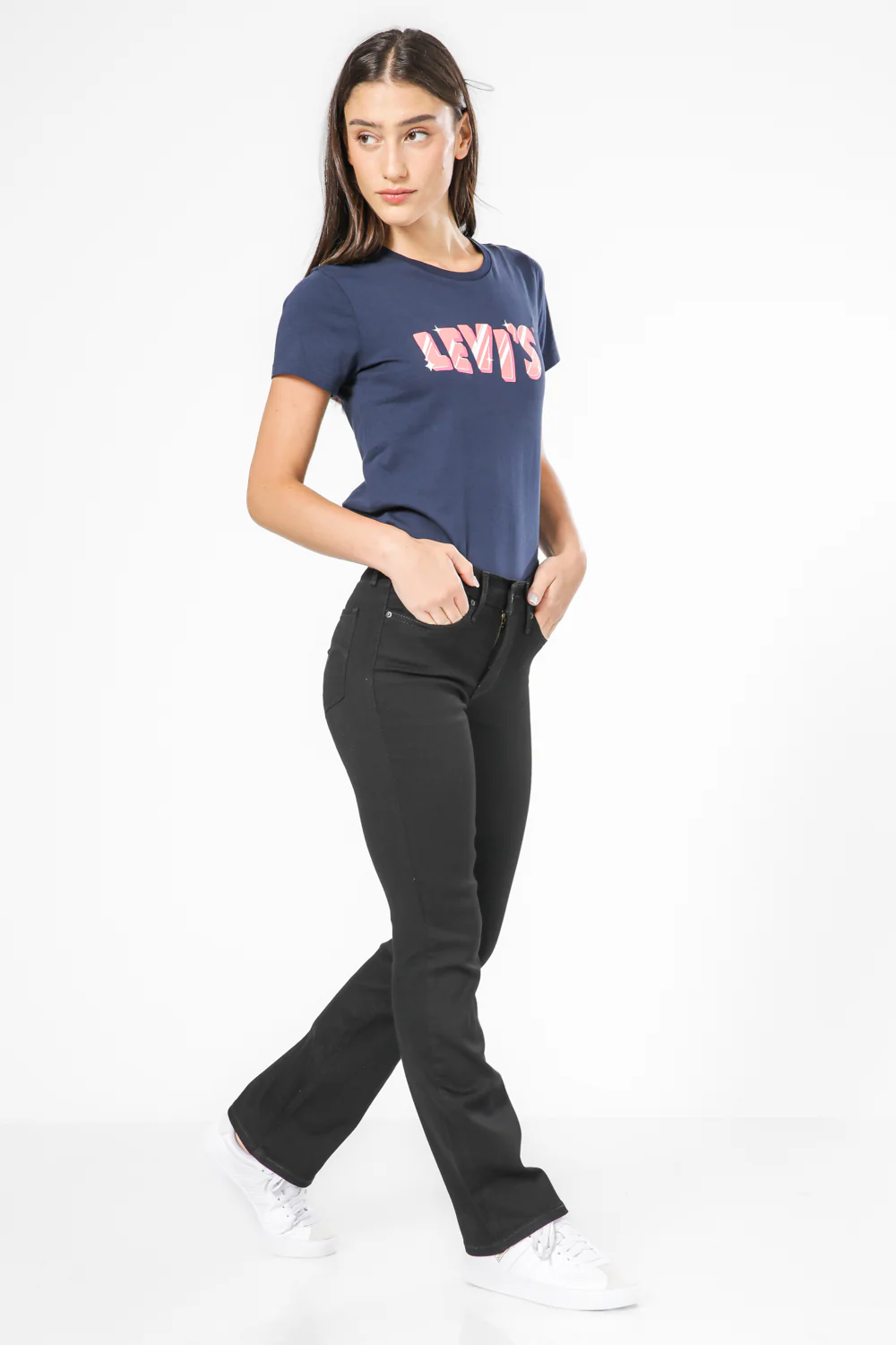 ג'ינס לנשים 315 Shaping Boot בצבע שחור - Image 2