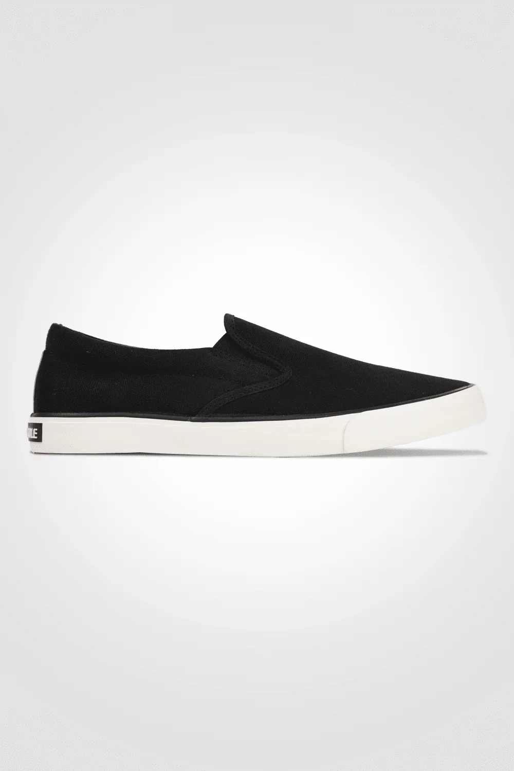 סניקרס לגבר KAM RUNS SLIP ON בצבע שחור