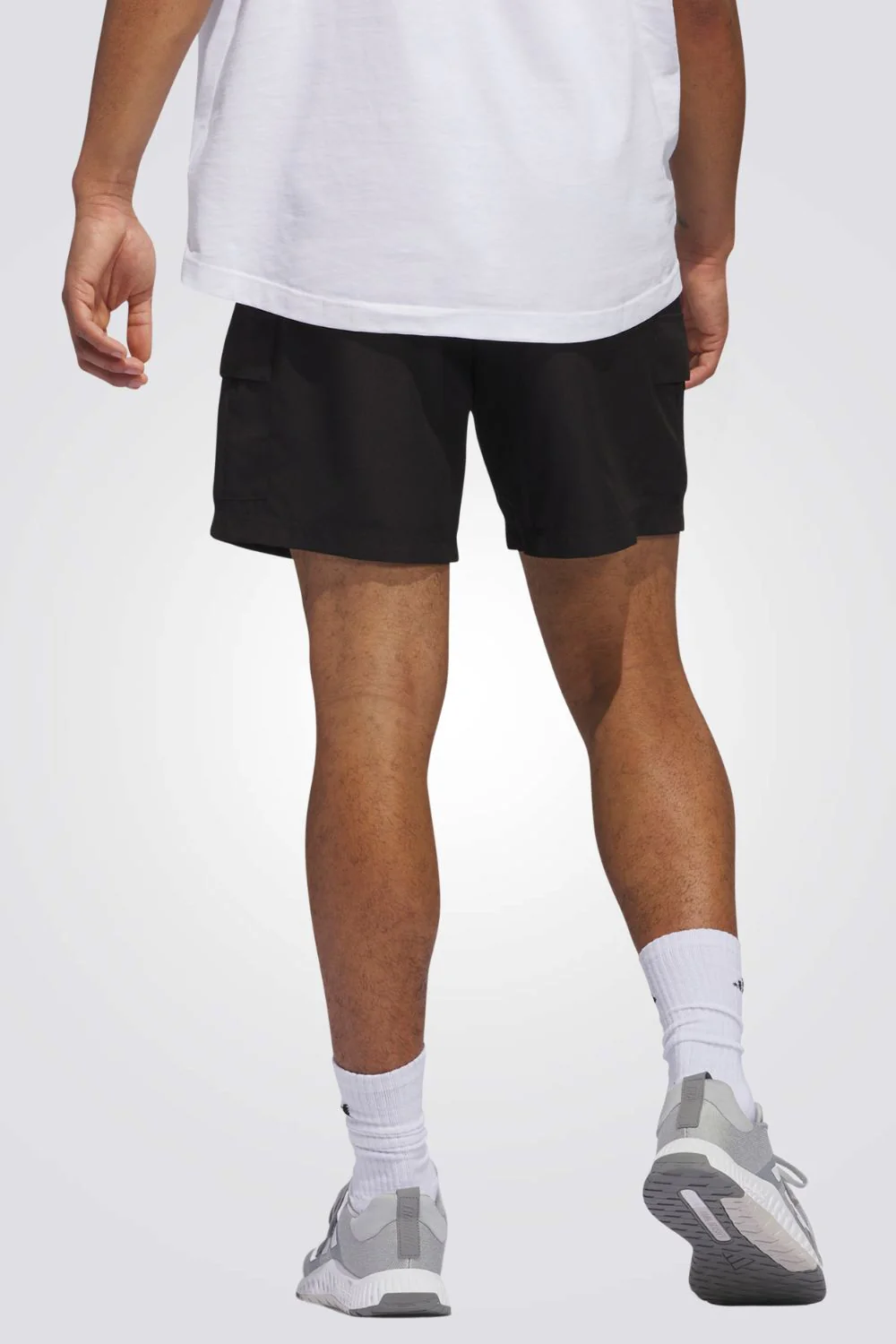 מכנסיים קצרים לגברים ESSENTIALS WOVEN SHORTS בצבע שחור - Image 2
