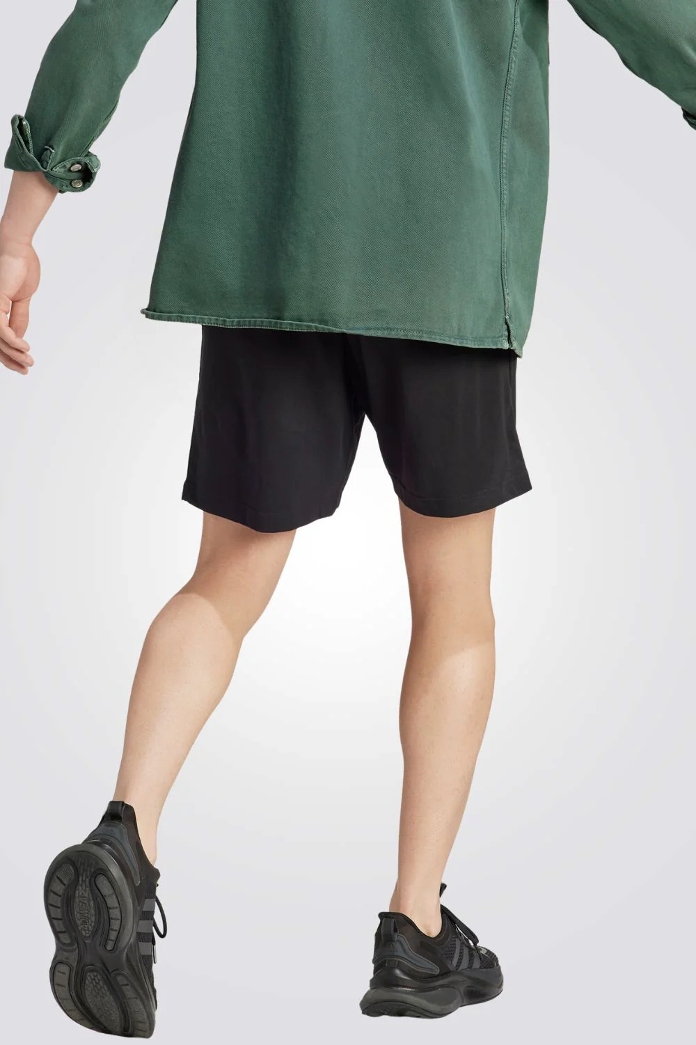 מכנסיים קצרים לגברים AEROREADY ESSENTIALS SINGLE JERSEY LINEAR בצבע שחור ולבן - Image 2