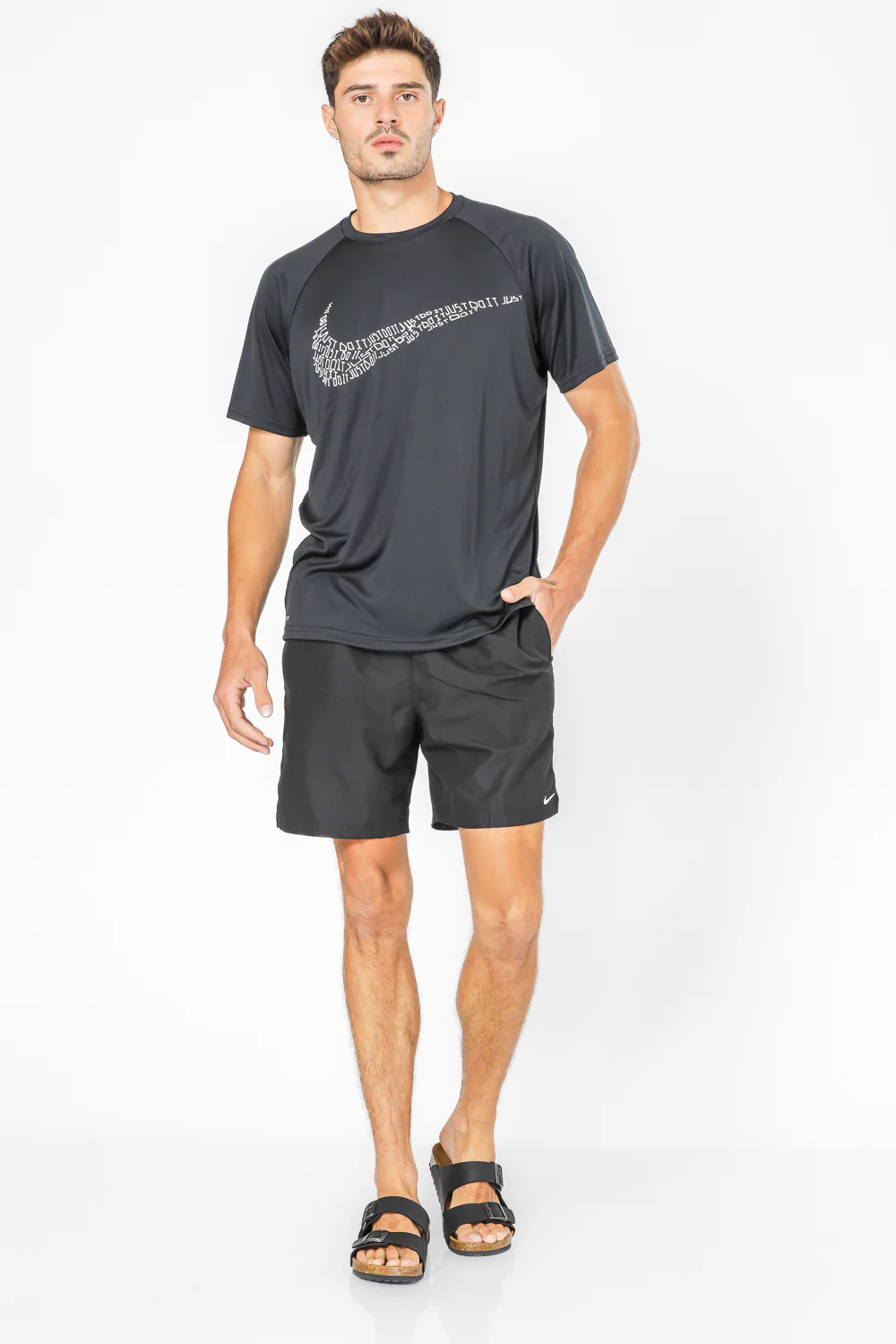 טישירט לגברים JDI SWOOSH בצבע שחור - Image 4