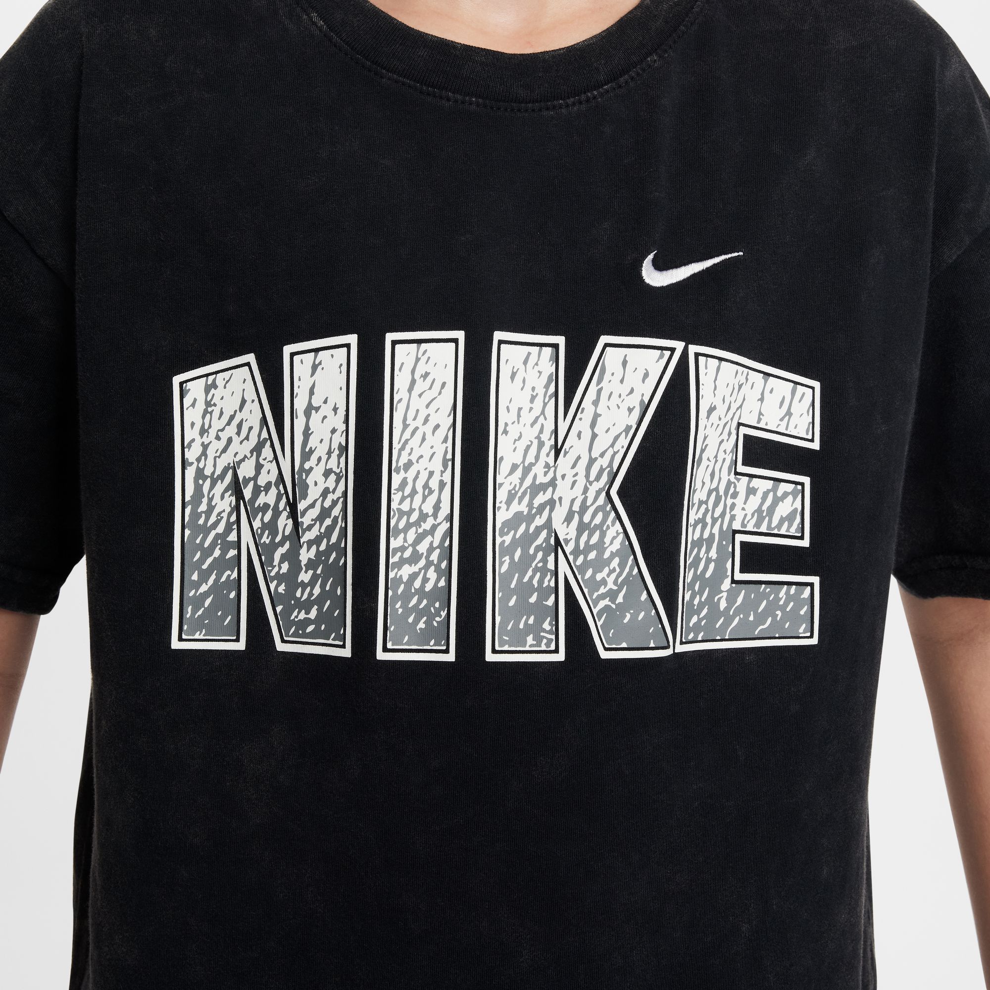 טישרט לילדים ונוער Sportswear בצבע שחור - Image 3