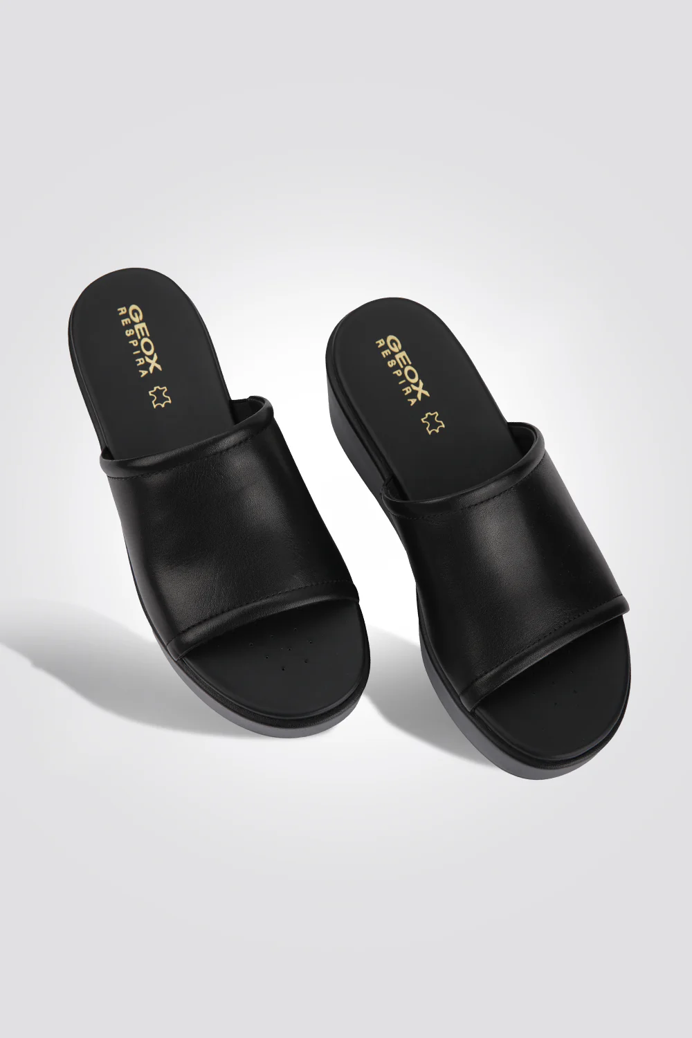 סנדלי פלטפורמה לנשים PELLE TACCO SUP. 3 CM בצבע שחור - Image 3