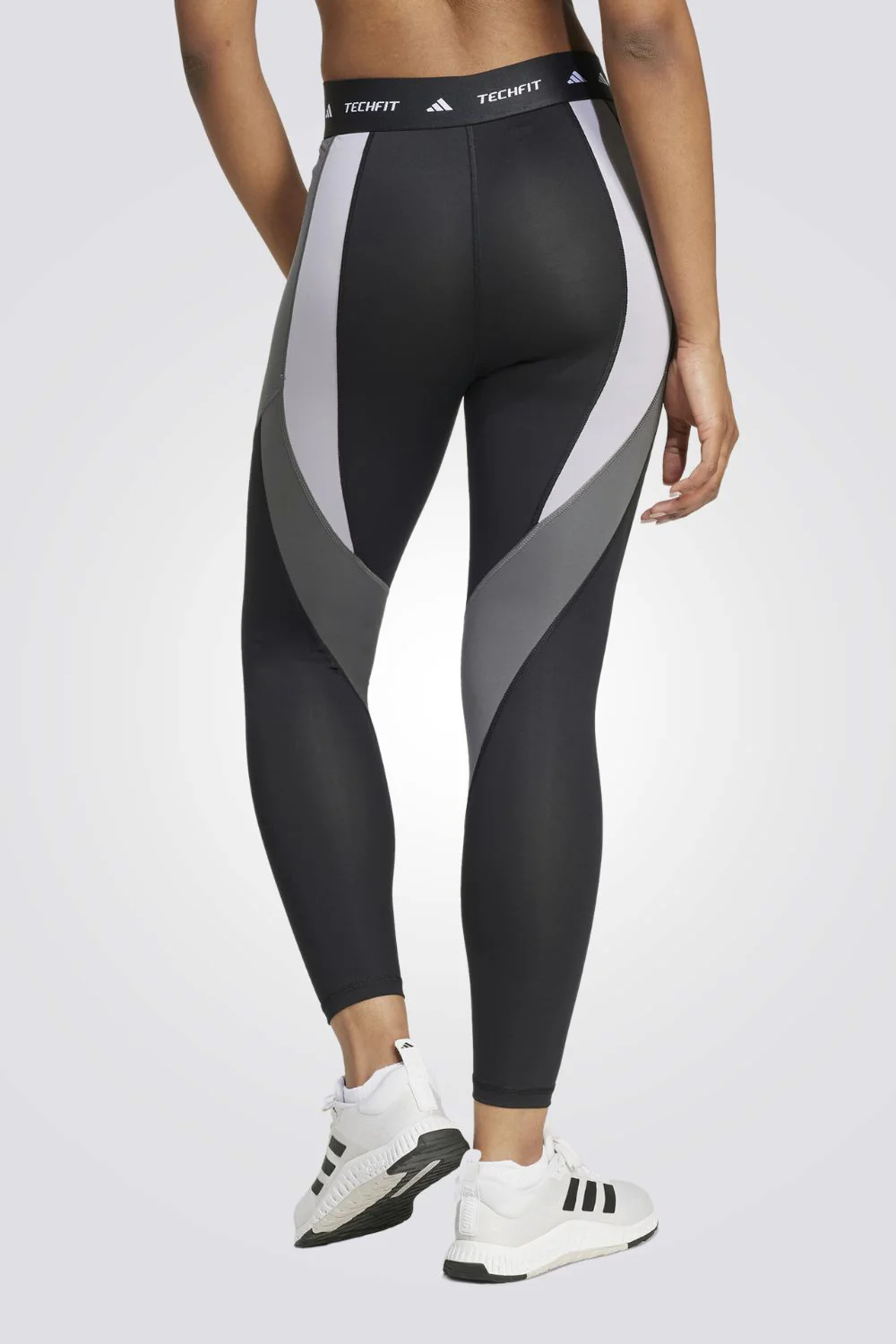 טייץ לנשים TECHFIT 7/8 בצבע שחור ואפור - Image 2