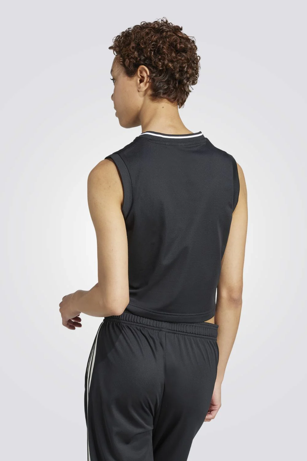 גופיה Tiro Cut 3 Stripes לנשים | אדידס - Image 2