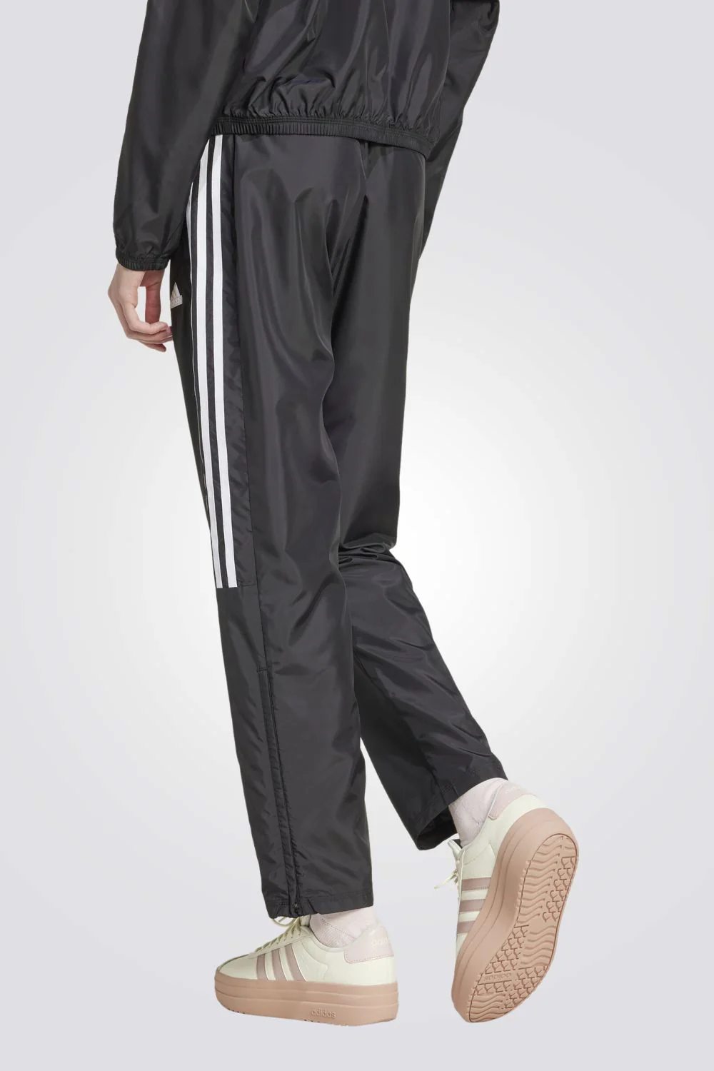 מכנסיים ארוכים לנשים Tiro Cut 3-Stripes בצבע שחור - Image 2