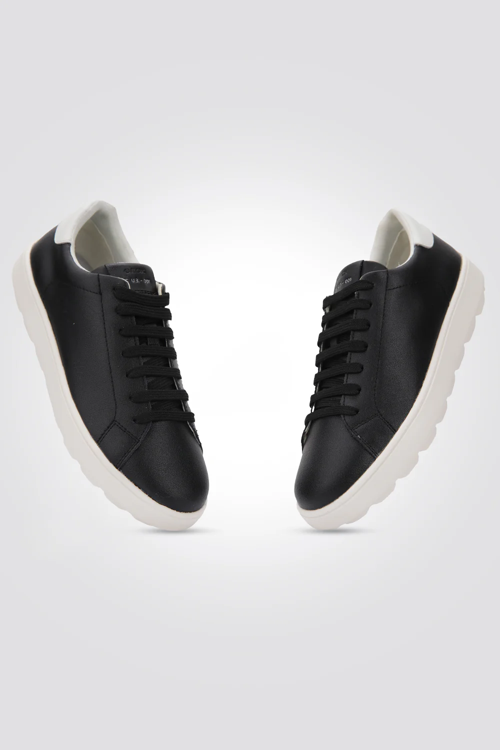 סניקרס לנשים Sneakersy D Spherica Ecub-1 בצבע שחור ולבן - Image 3