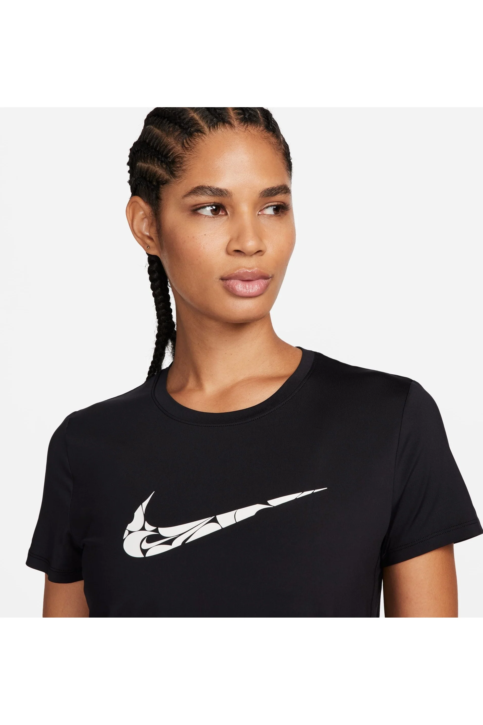 טישירט לנשים  One Swoosh בצבע שחור ולבן - Image 3