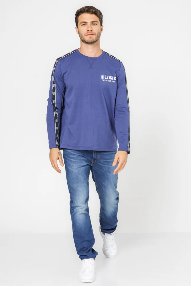 חולצה ארוכה לגברים LOUNGE CREWNECK בצבע כחול | טומי הילפיגר