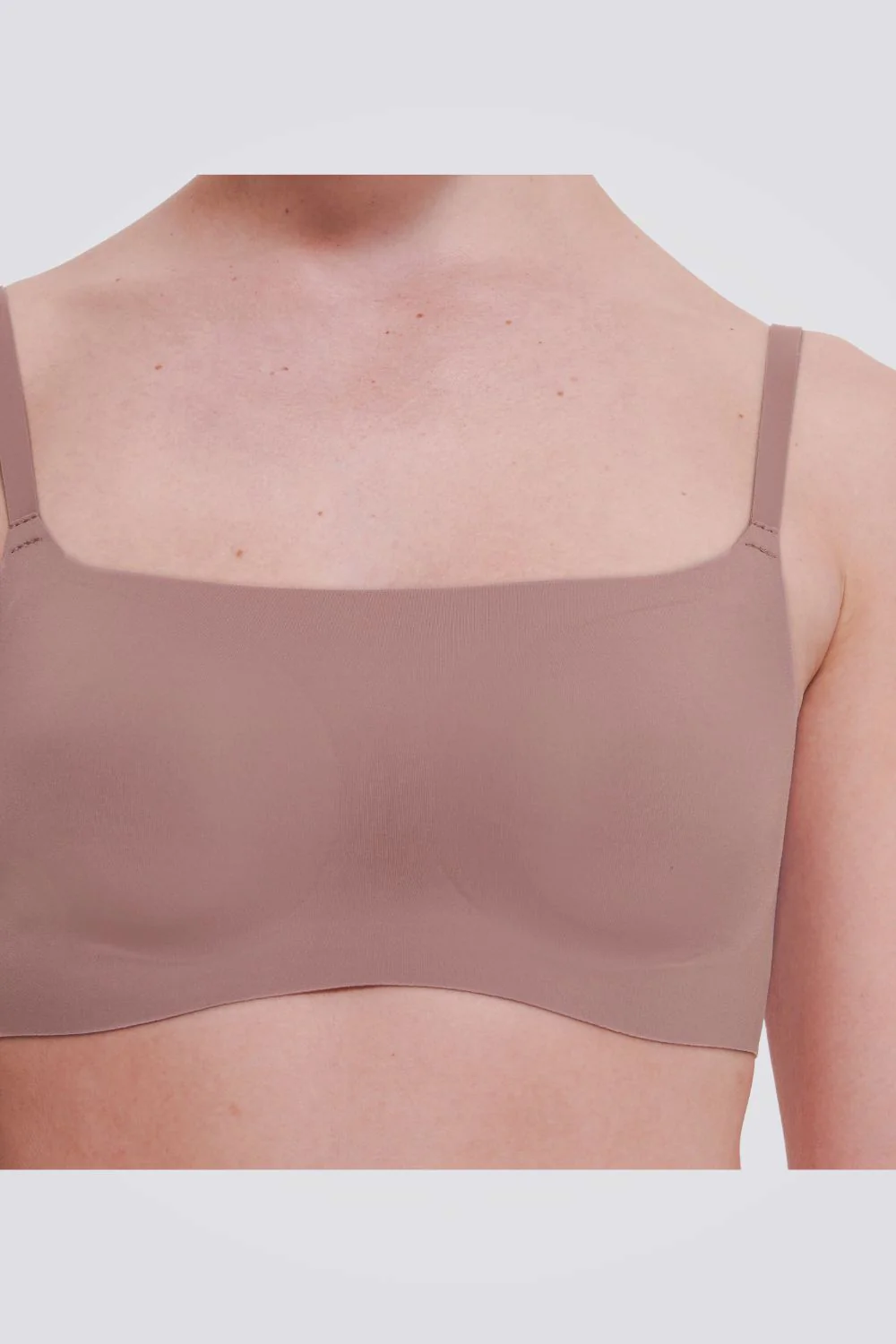 חזייה מרופדת ZERO Feel 2.0 Ultra Bra בצבע חום - Image 3