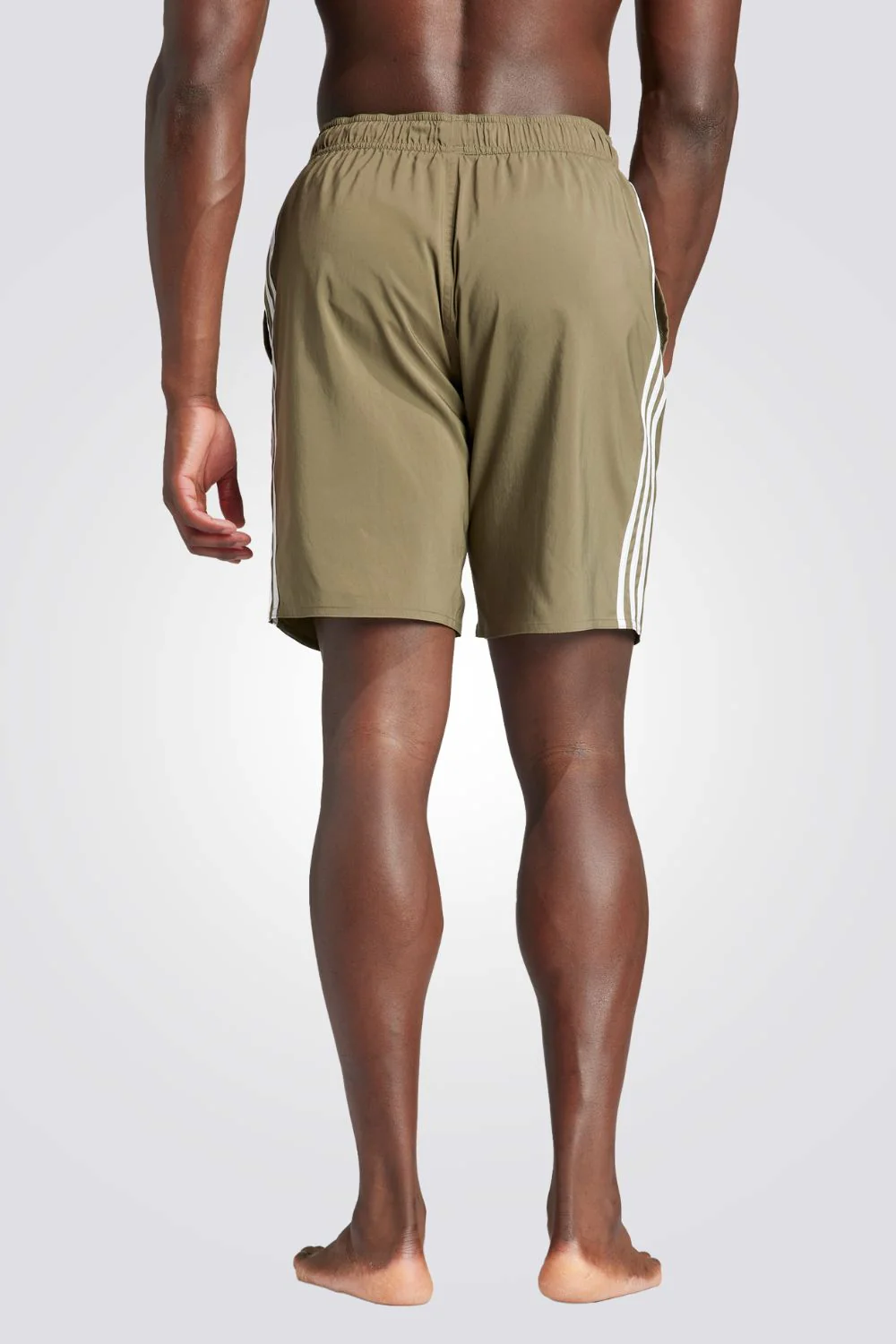 בגד ים לגברים 3-STRIPES CLX  בצבע ירוק זית ולבן - Image 2