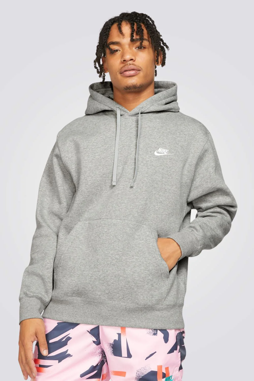 סווטשירט לגברים Sportswear Club Fleece בצבע אפור