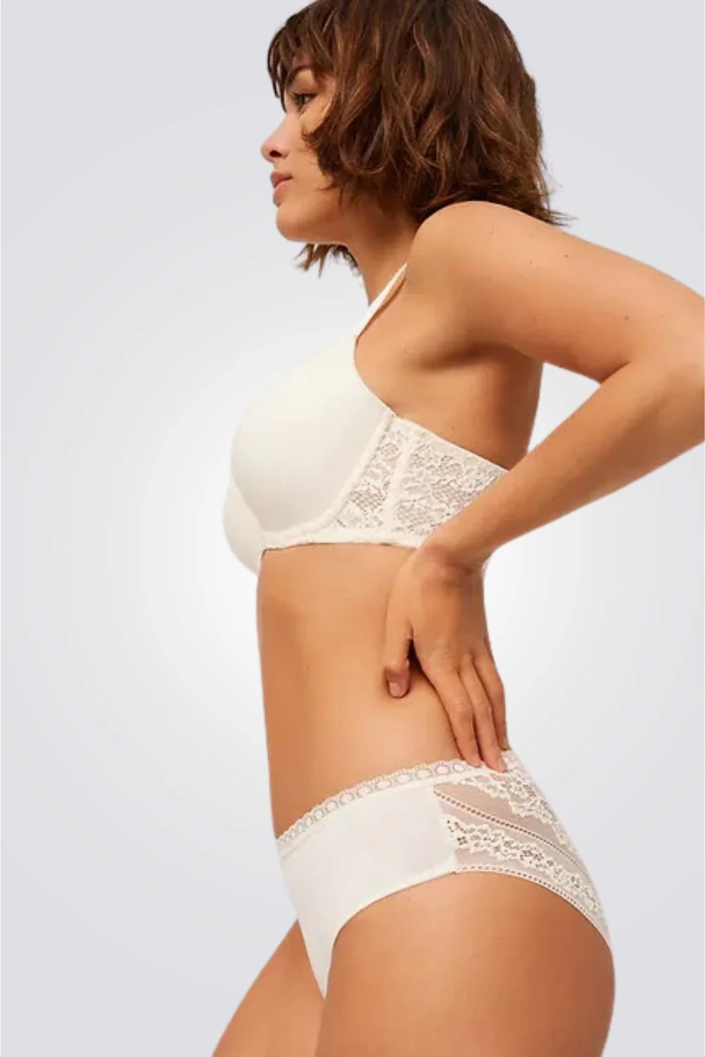 High Leg  תחתון תחרה בגזרת - Image 5