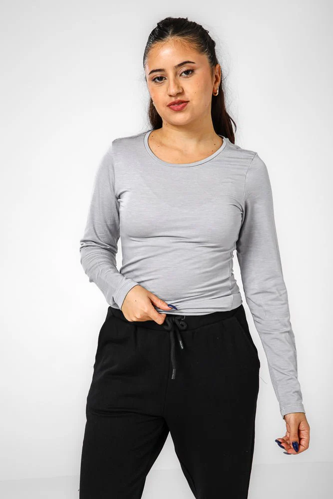 חולצה תרמית אנטי בקטריאלית צווארון עגול - SLIM FIT - Image 2