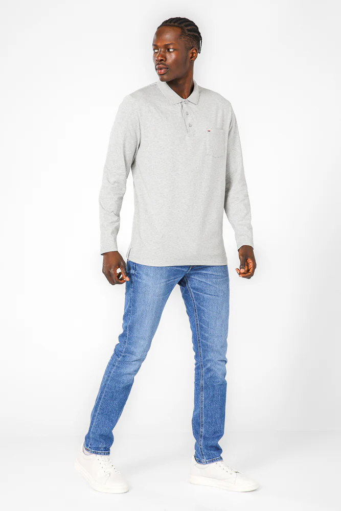חולצת פולו ארוכה בצבע אפור בהיר - Image 3