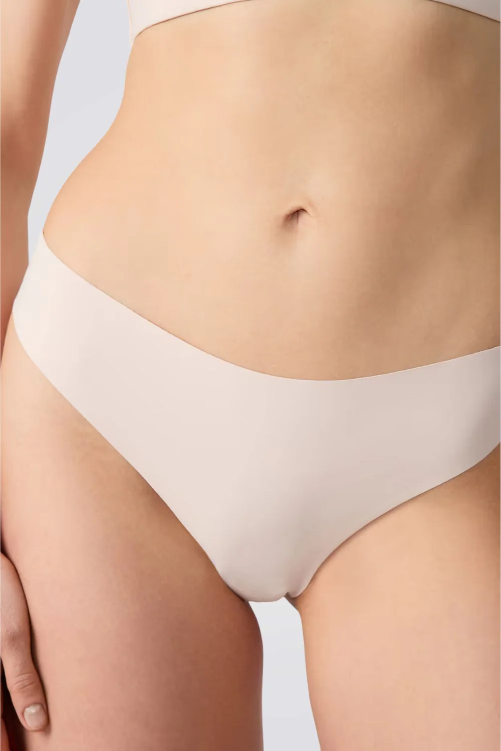 תחתוני חוטיני מיקרופייבר PURE FIT בצבע ניוד - Image 4