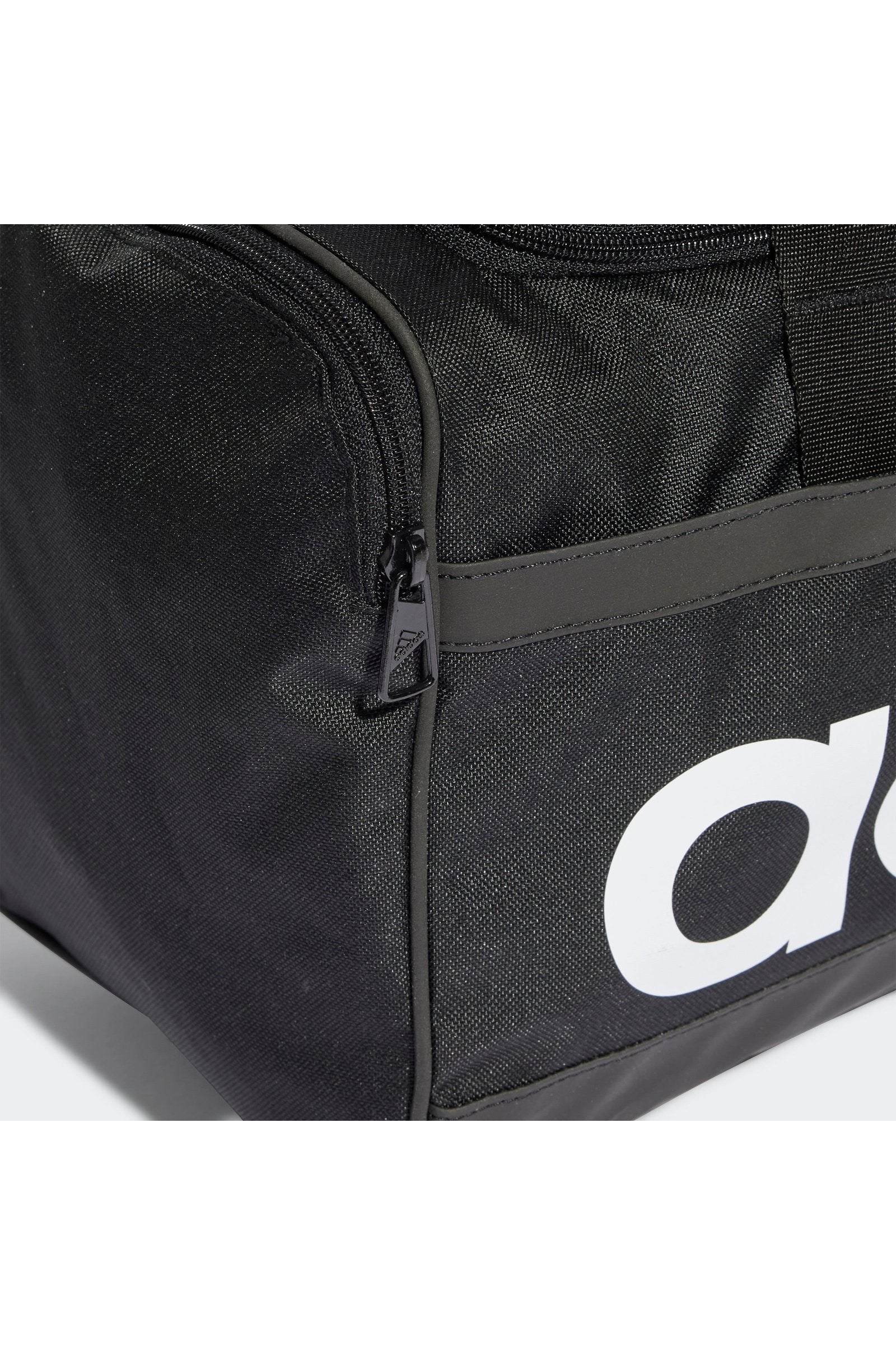 תיק אימון ESSENTIALS LINEAR DUFFEL BAG MEDIUM 39L בצבע שחור ולבן - Image 6
