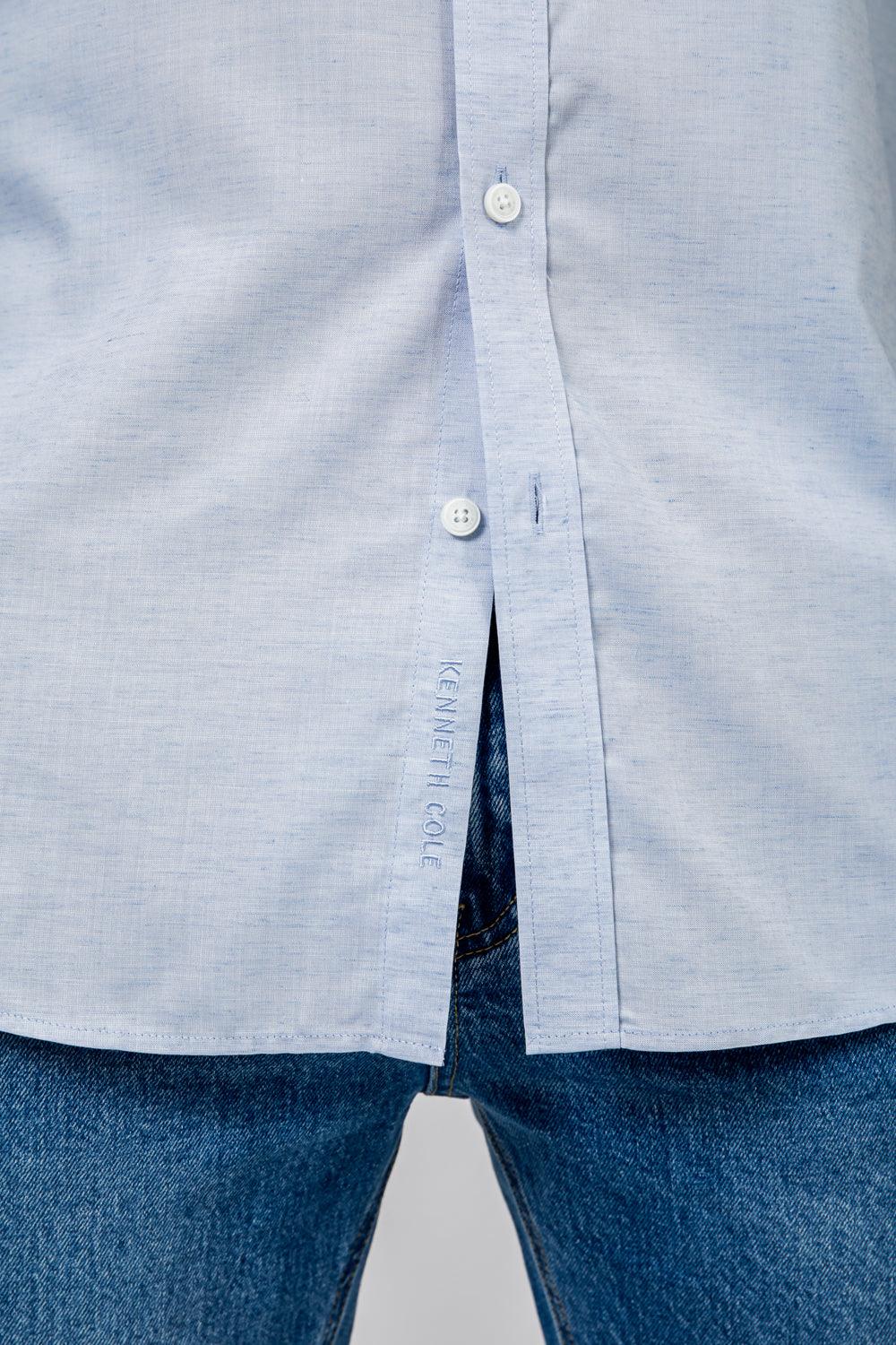 מכופתרת בגזרת SLIM FIT בצבע תכלת - Image 6