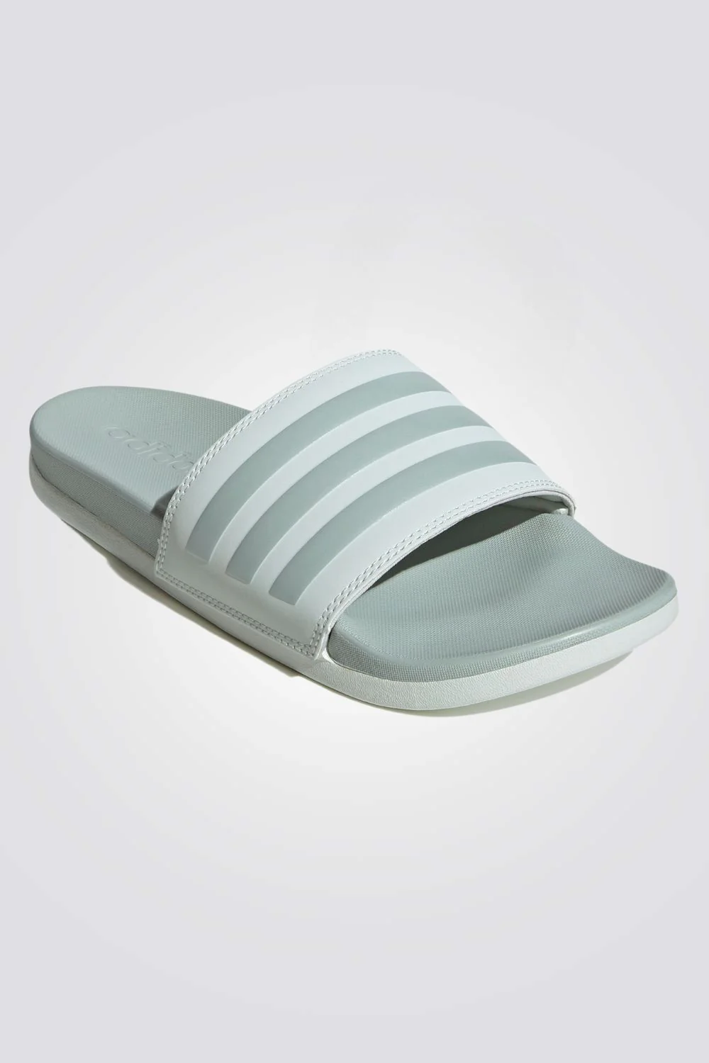 כפכפים לנשים ADILETTE COMFORT בצבע ירוק בהיר - Image 2