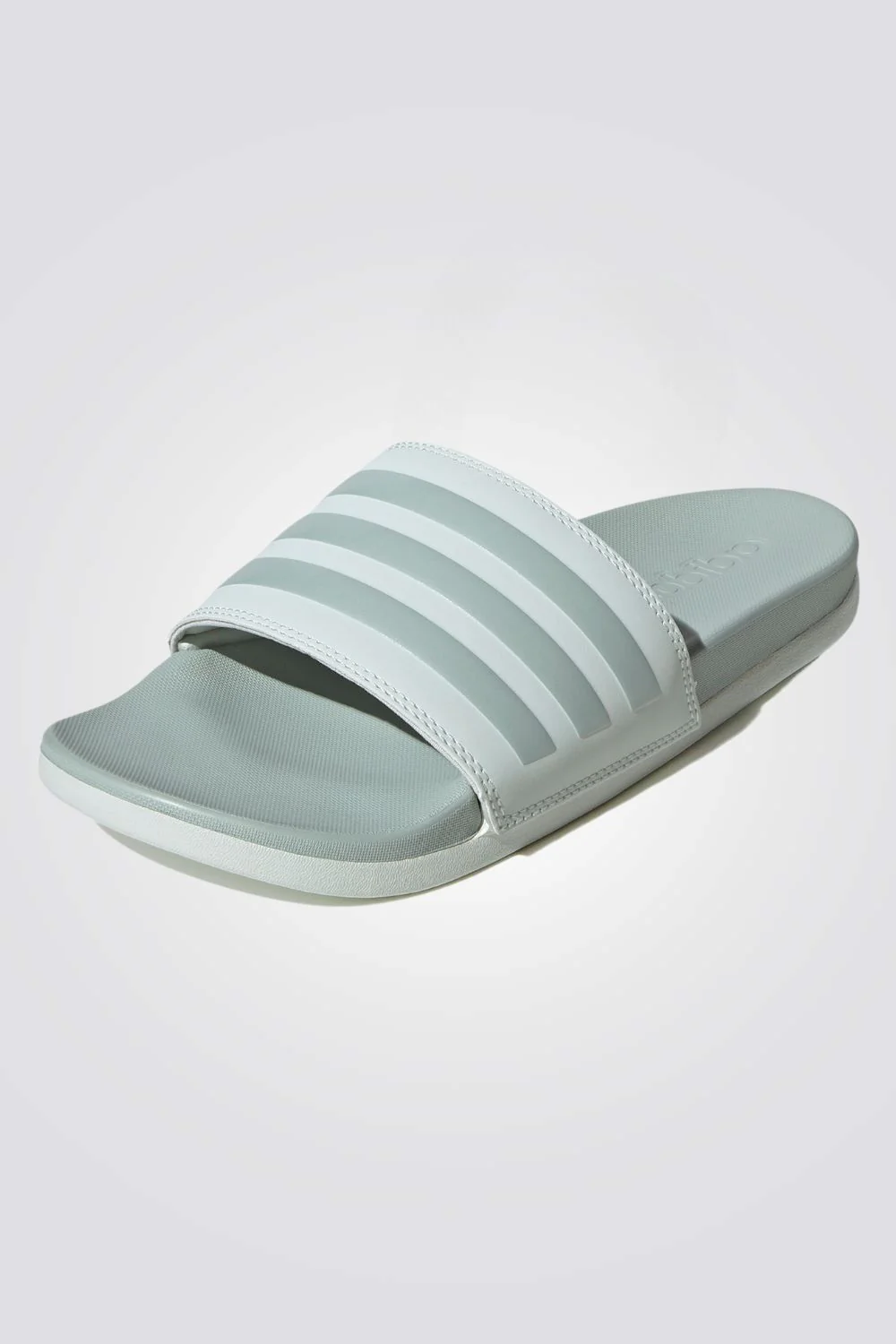 כפכפים לנשים ADILETTE COMFORT בצבע ירוק בהיר - Image 3