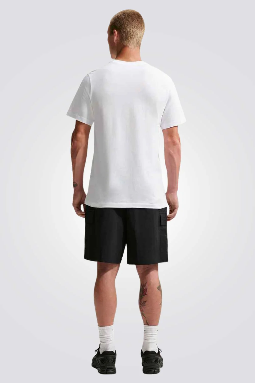 טישירט Nike Sportswear לגברים | נייקי - Image 3