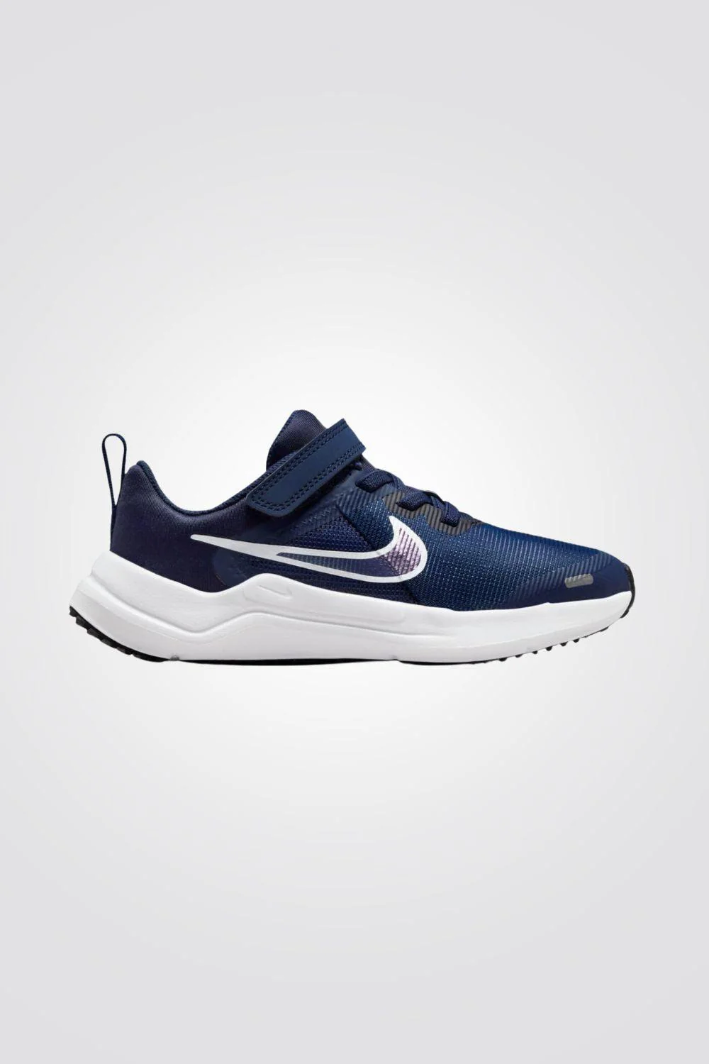 נעלי ספורט לנוער Nike Downshifter 12 בצבע נייבי