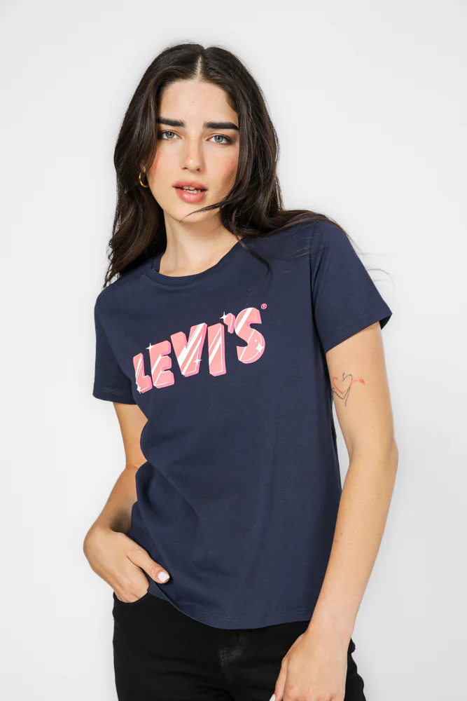 טישירט עם הדפס ורוד בצבע נייבי - Image 4