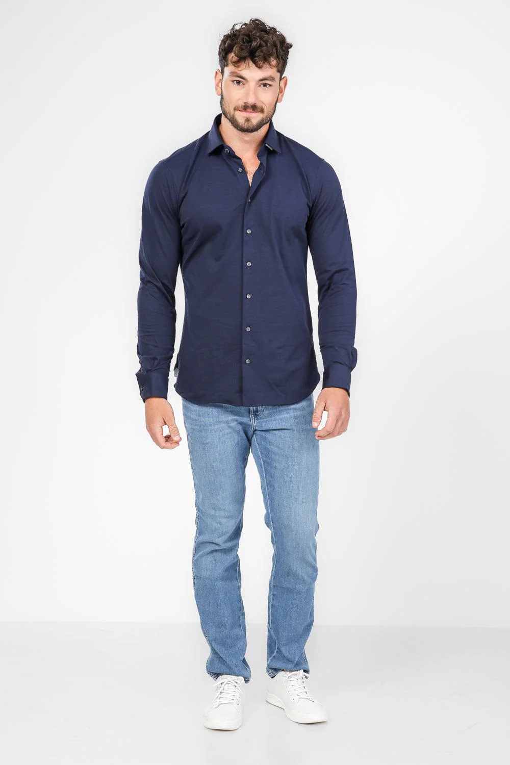 חולצה מכופתרת SOLID PIQUE SLIM בצבע נייבי - Image 4