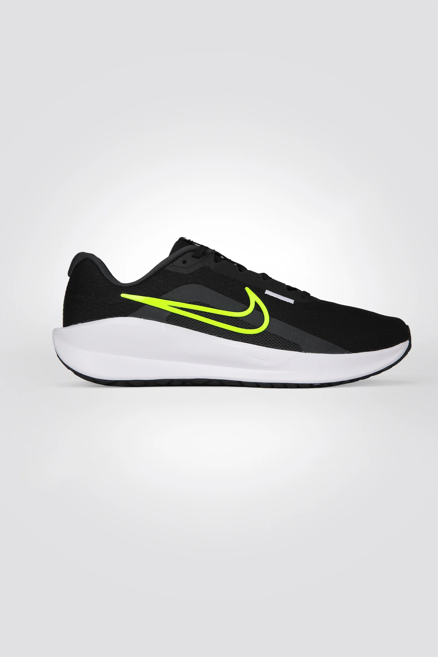 נעלי ספורט Nike Downshifter 13 לגברים | נייקי