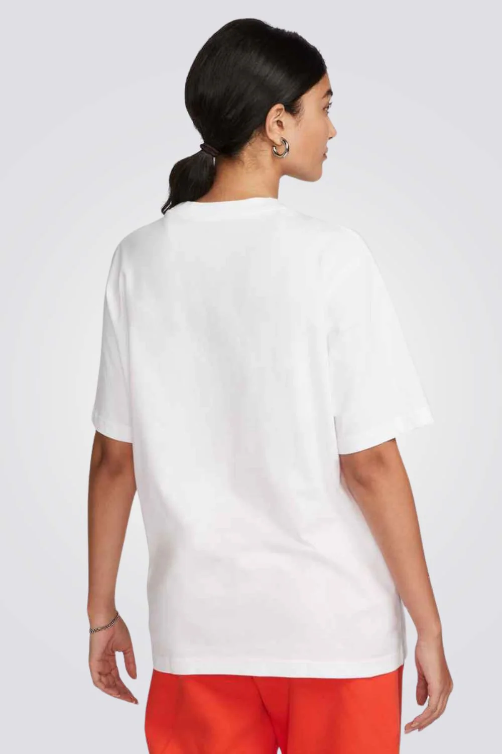 טישירט Nike Sportswear Essential לנשים | נייקי - Image 2