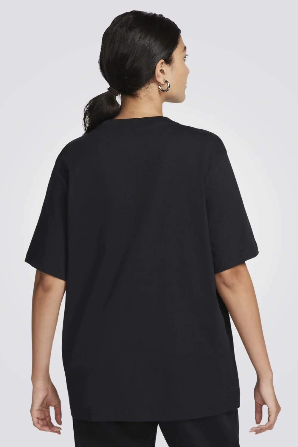 טי שירט Sportswear Essential לנשים - Image 2