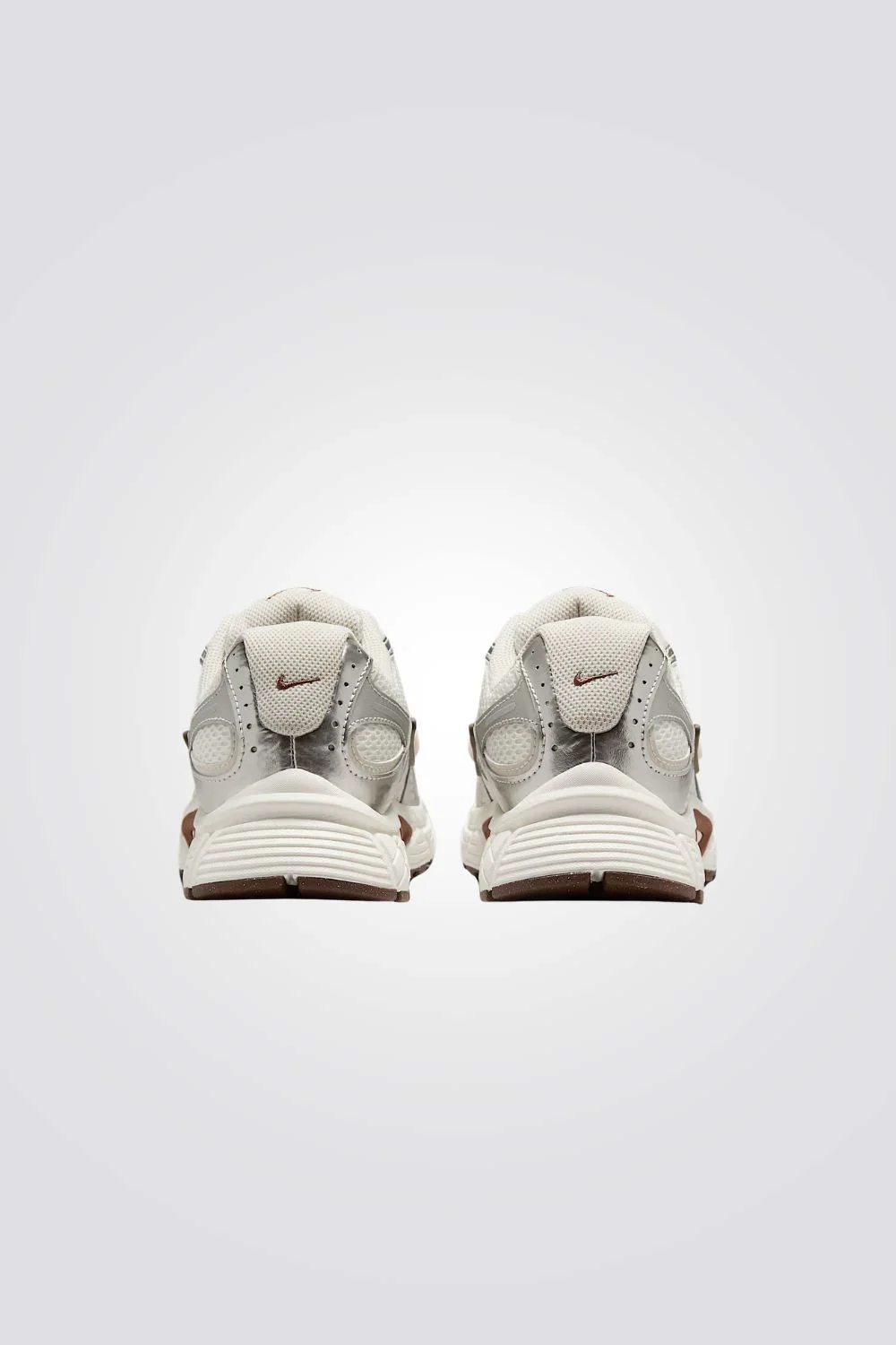 נעלי ספורט Nike V5 RNR לנשים - Image 5