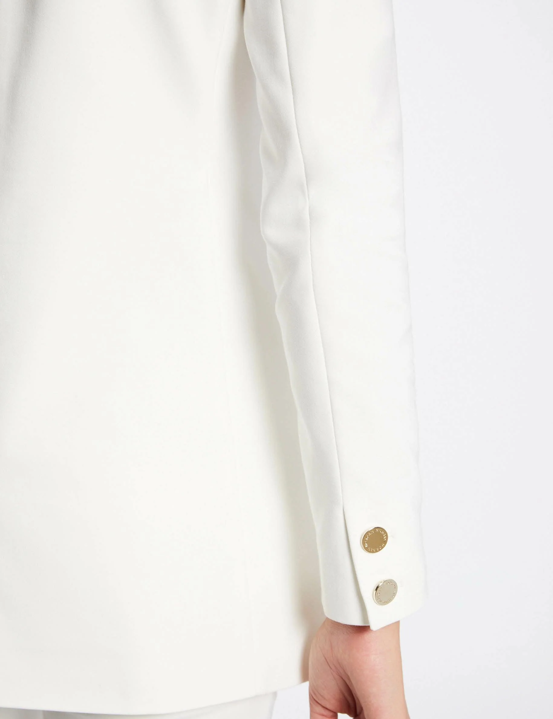 ג'קט מחוייט בצבע OFF WHITE - Image 4