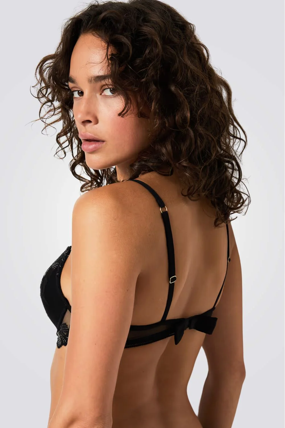 חזיית פוש אפ PALMES  N*2 בעיצוב פרחוני - Image 4