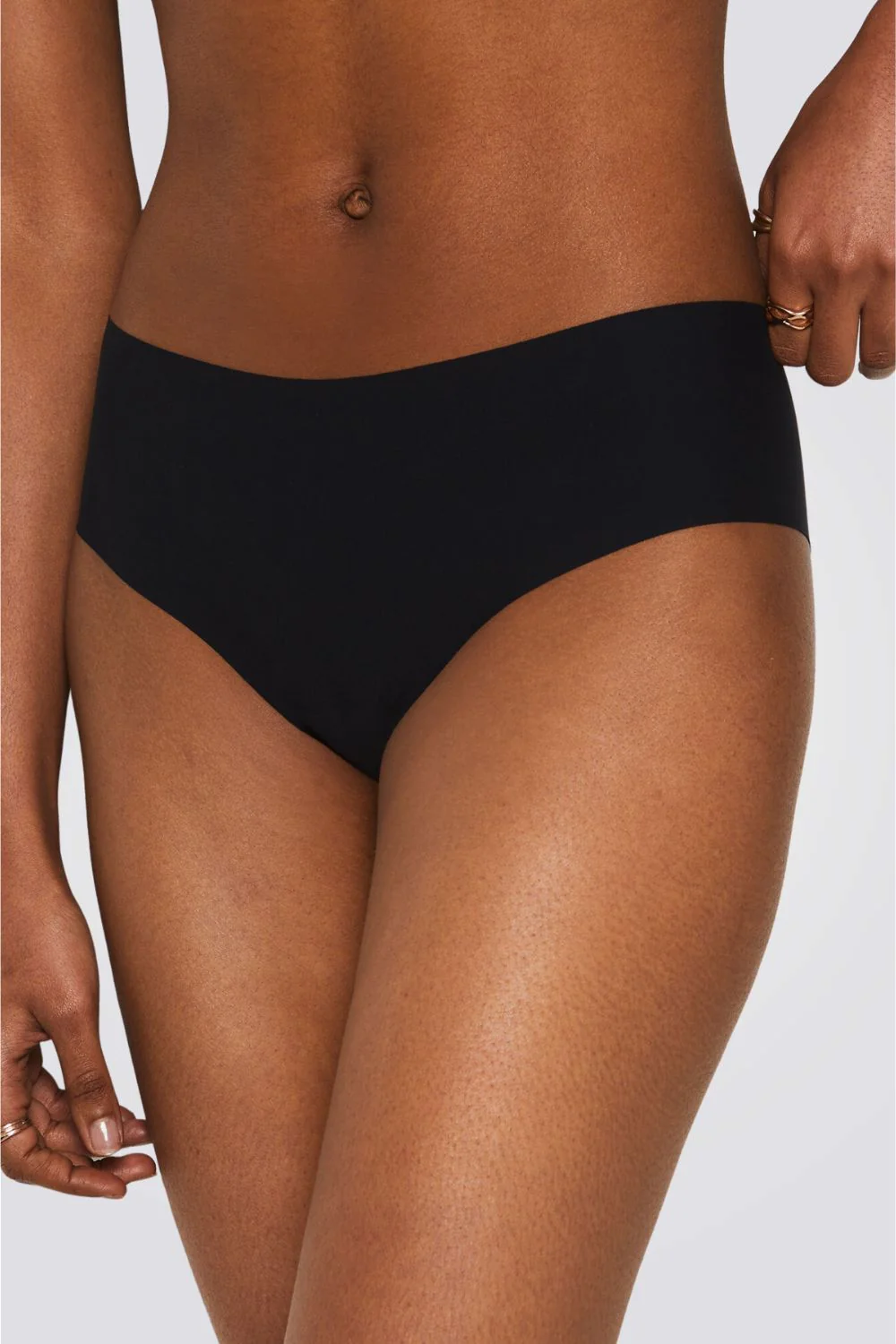 תחתוני היפסטר PURE FIT לנשים בצבע שחור - Image 3