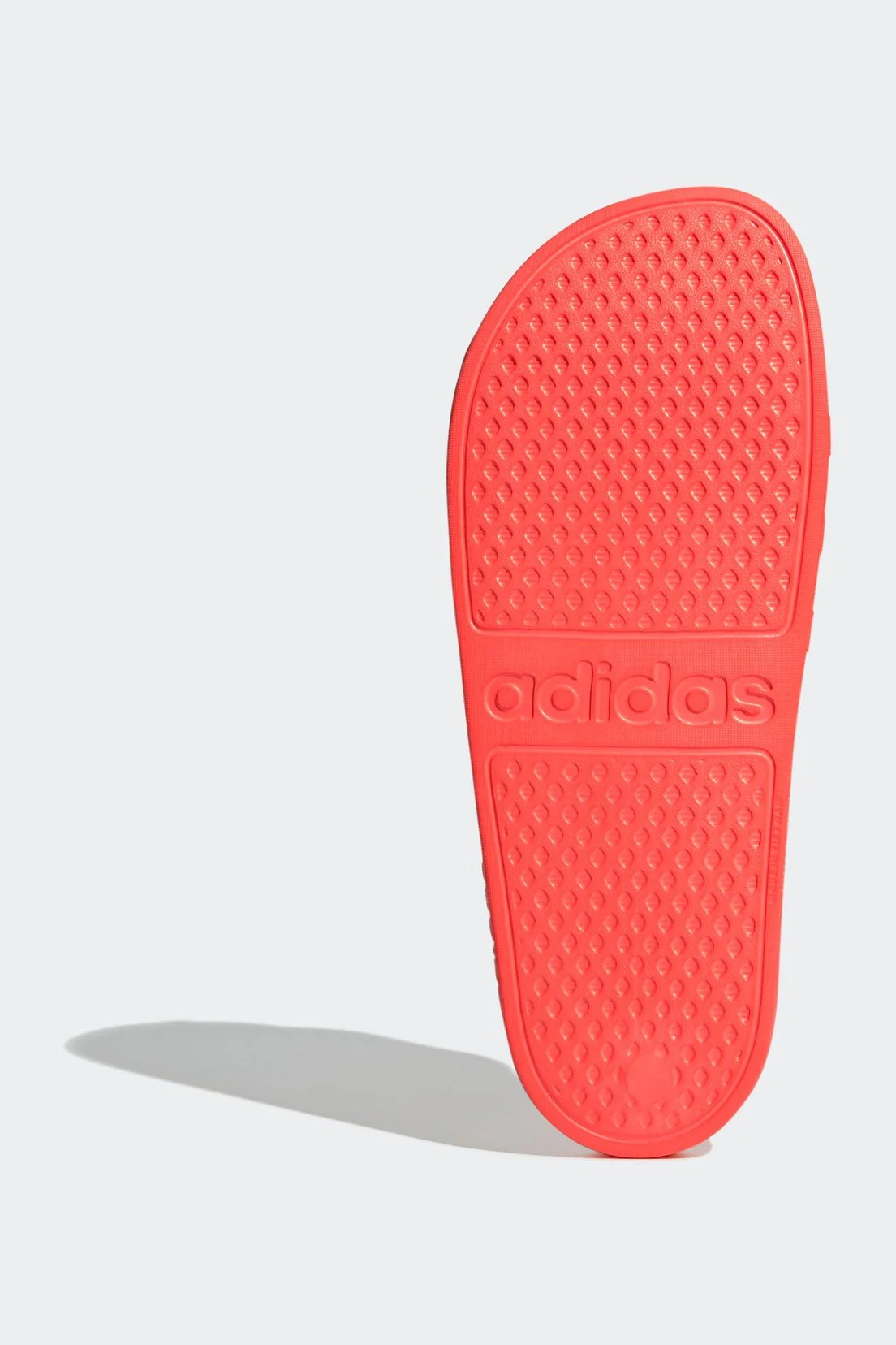 כפכפים לנשים ADILETTE AQUA בצבע אדום ולבן - Image 4