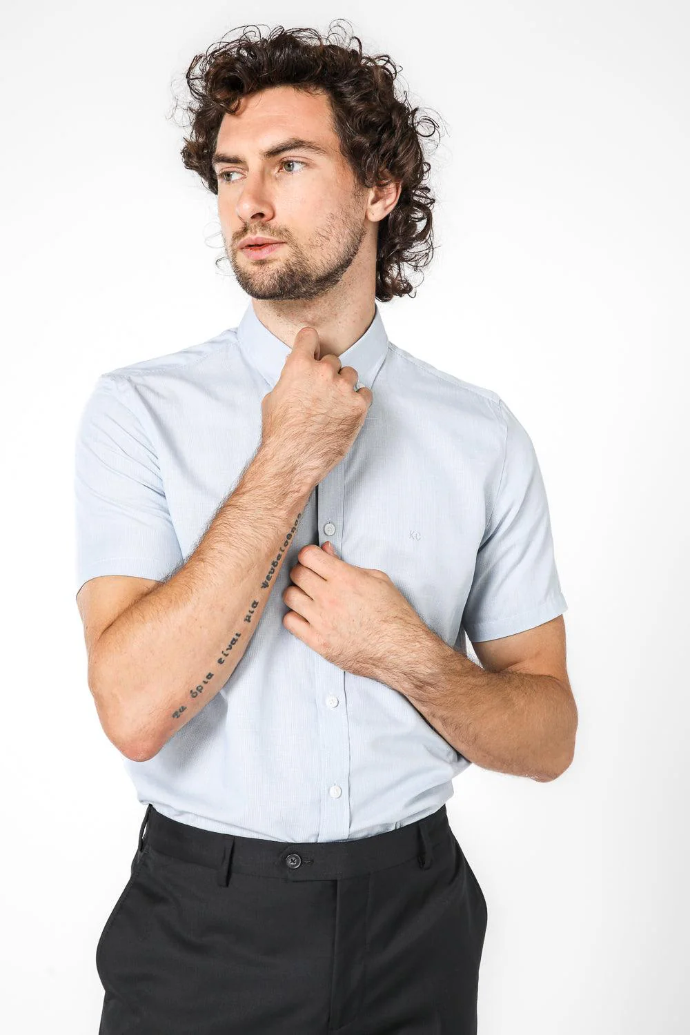 מכופתרת MODERN FIT בצבע כחול - Image 4