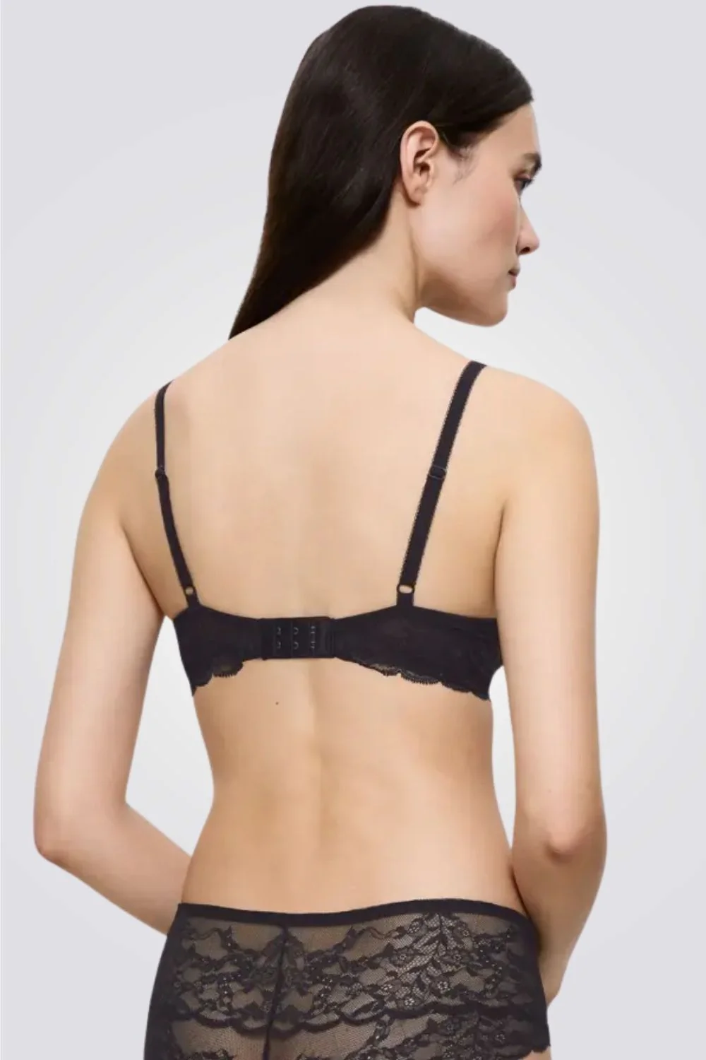 חזייה מרופדת בעיצוב טול פרחוני Sensual Spotlight WP שחור - Image 2