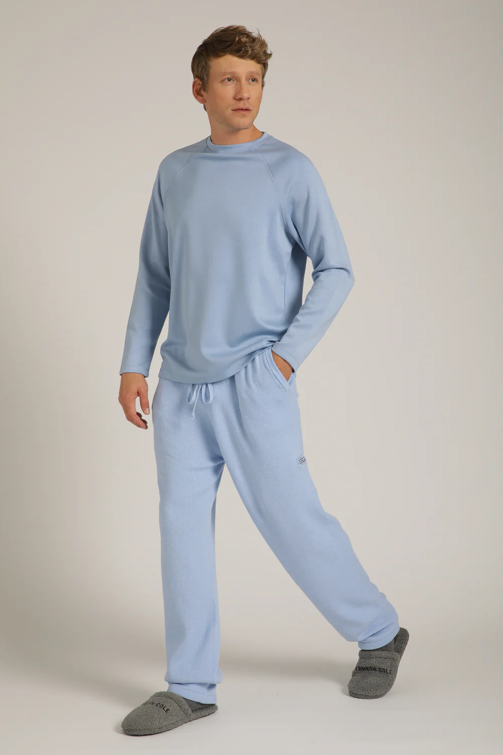 טישירט רגלן ארוכה עם לוגו בגב | קנת קול - Image 4