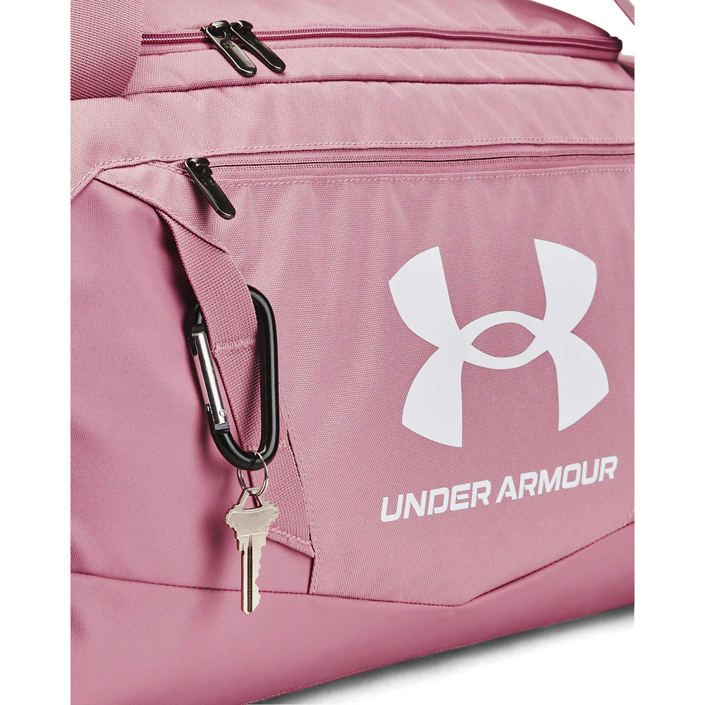 תיק אימון לנשים Undeniable 5.0 Duffle בצבע ורוד ולבן - Image 3