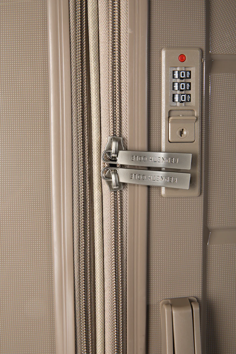 מזוודה קשיחה גדולה 28'' דגם VOYAGE - Image 18