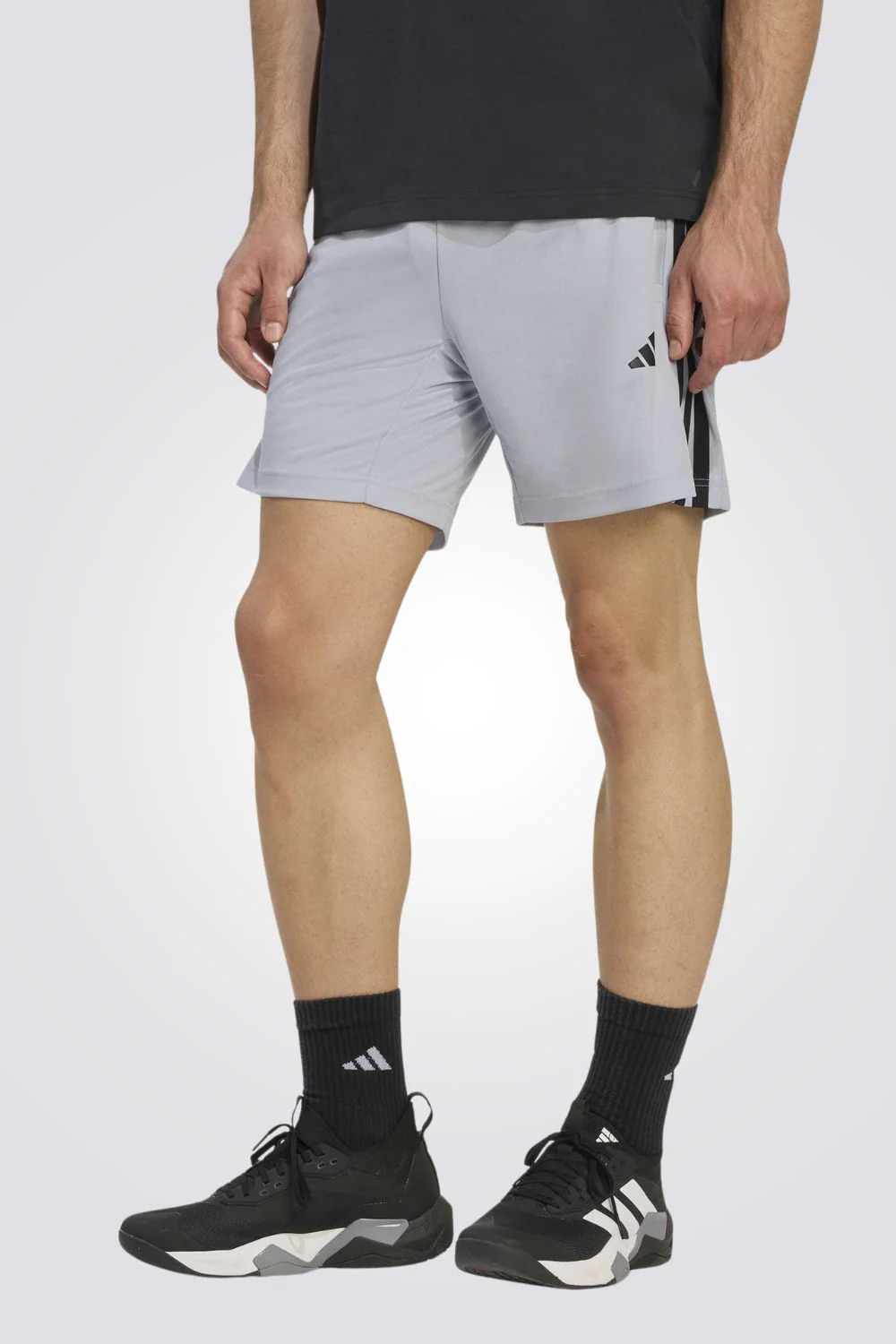 מכנסי ספורט Workout Essentials Base 3-Stripes לגברים | אדידס - Image 2