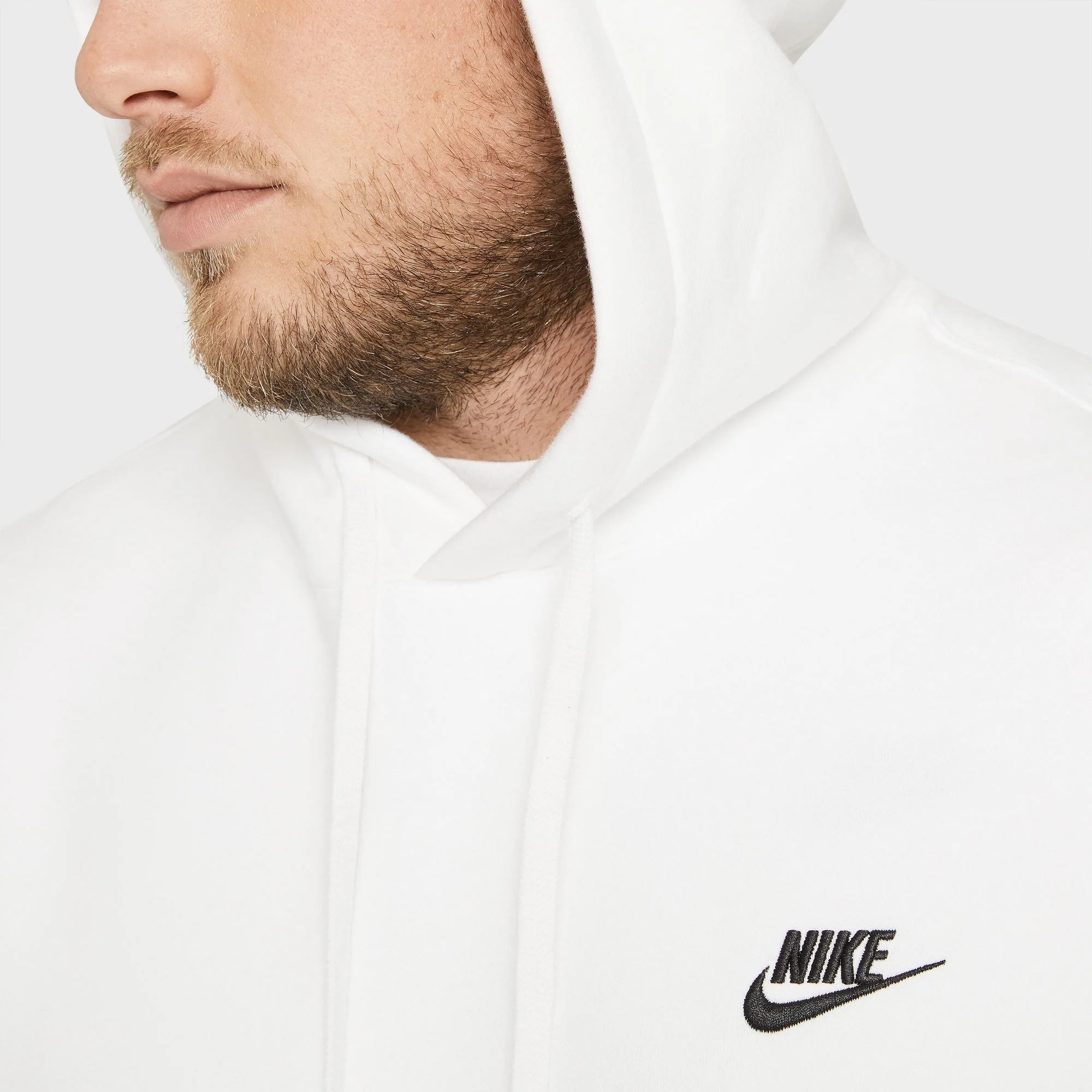 סווטשירט לגברים Sportswear Club Fleece בצבע לבן - Image 7